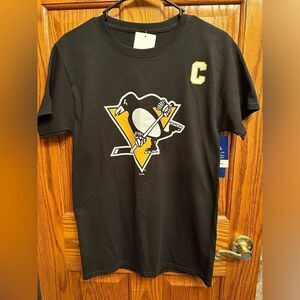 Pittsburgh Penguins Crosby Small Men’s Short Sleeve Shirt NWT